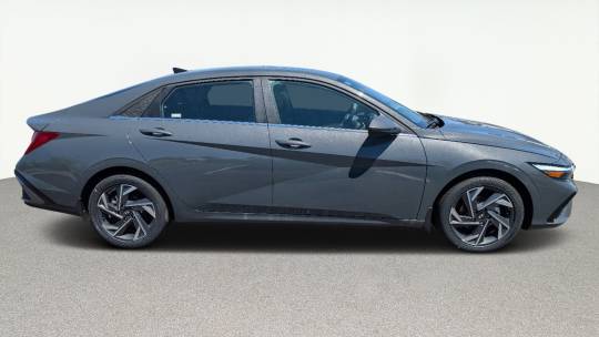 2024 Hyundai Elantra