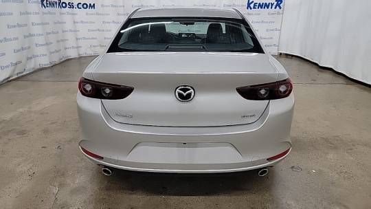 2024 Mazda se