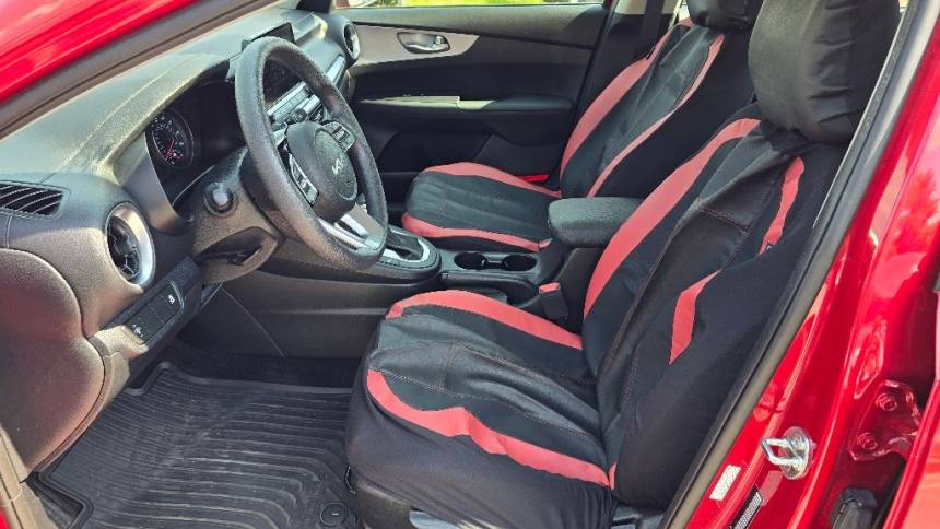 2022 kia forte lxs