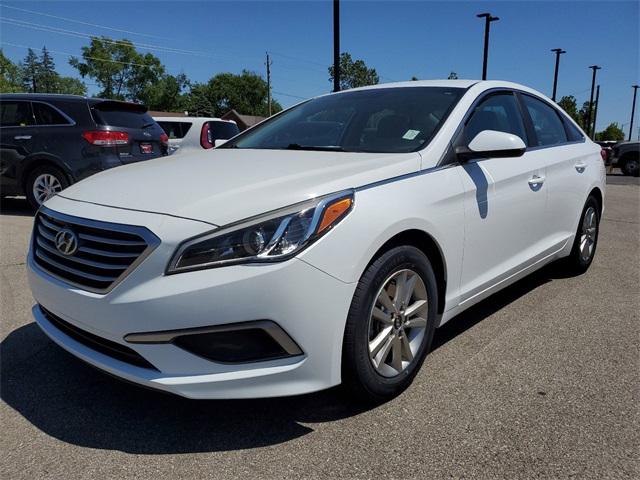 2016 hyundai sonata base