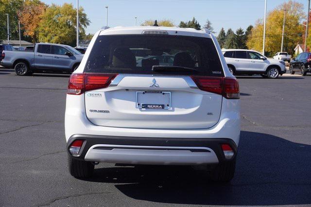 2020 mitsubishi outlander se