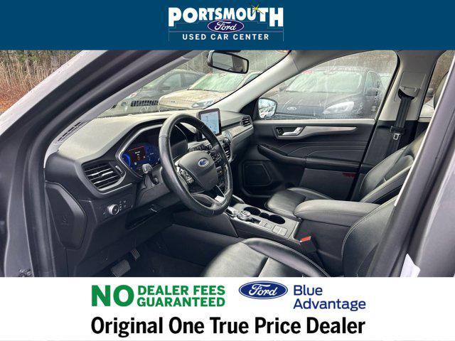 2021 ford escape titanium