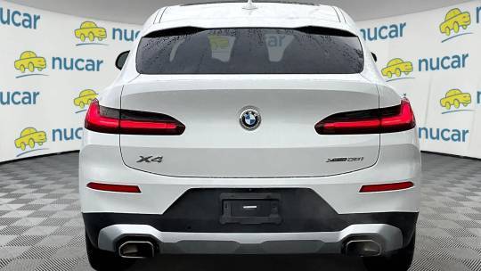 2022 BMW X4