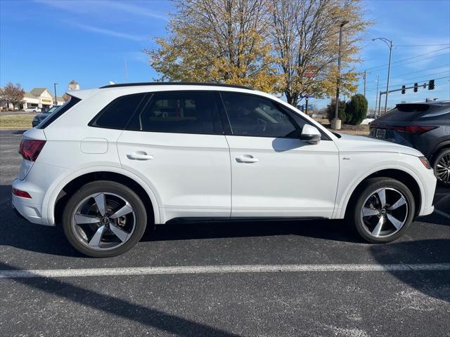 2022 audi q5 45 s line premium plus