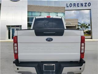 2022 Ford F-350 lariat