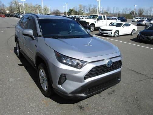 2021 toyota rav4 hybrid le in manor, delaware