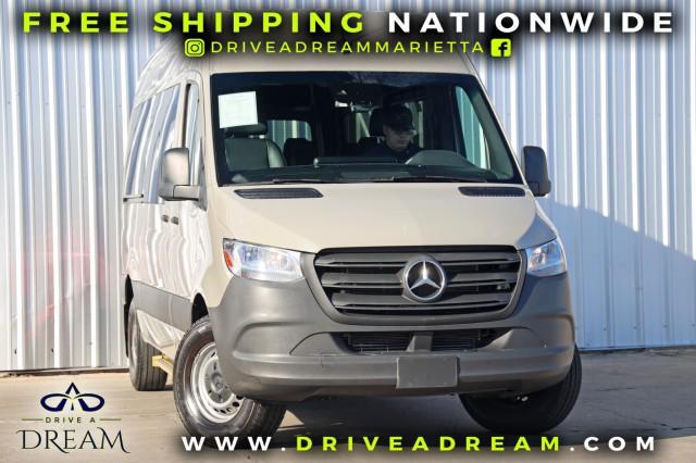 2022 mercedes-benz sprinter 2500 standard roof