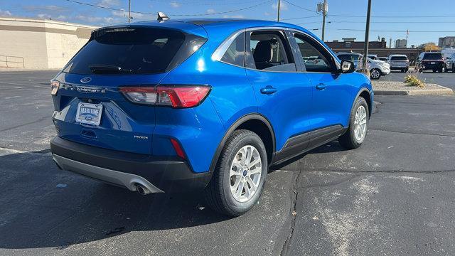 2021 ford escape se