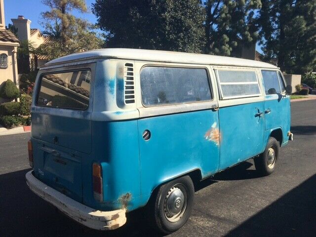 1976 volkswagen vw bus van transporter original paint runs and drives