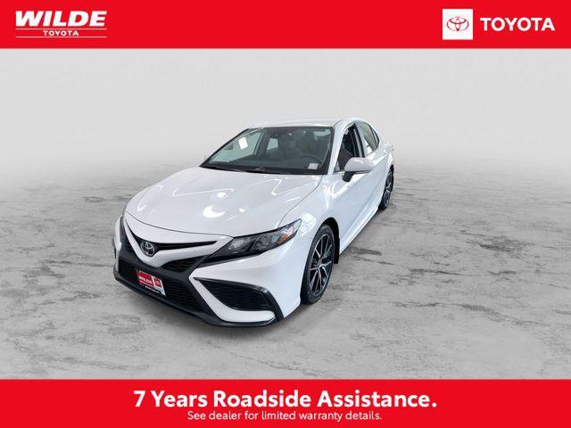 2024 toyota camry se