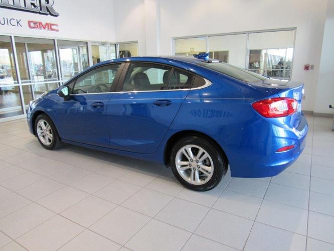 used 2017 chevrolet cruze lt sedan morgantown, wv 26501 for sale in morgantown, west virginia