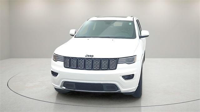 2021 jeep grand cherokee laredo