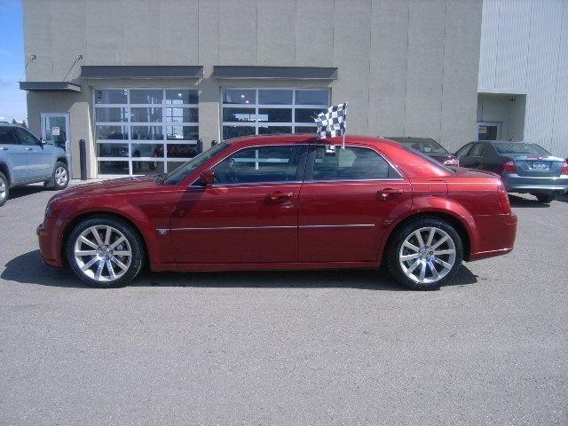 2007 chrysler 300c 4dr rear-wheel drive sedan srt8 srt8 for sale in grand forks, north dakota