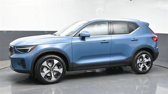 2024 Volvo XC40