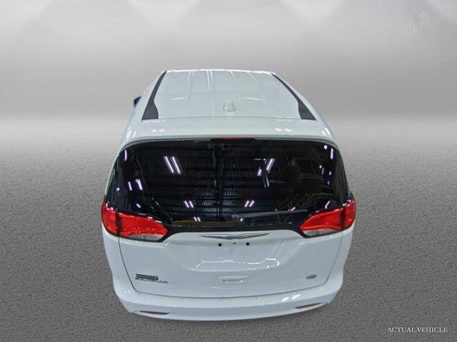 2017 chrysler pacifica touring touring 4dr mini-van for sale in bennington, vermont
