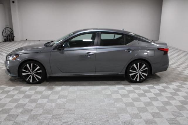 2022 nissan altima sr vc-turbo fwd