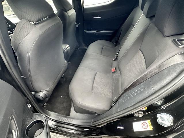 2019 toyota c-hr xle