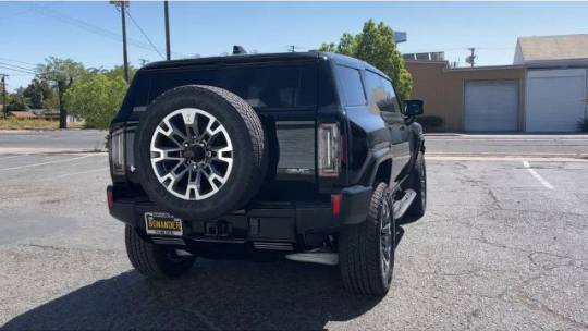 2025 GMC Hummer EV
