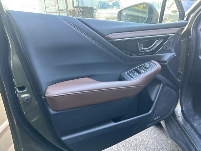 2022 subaru outback touring