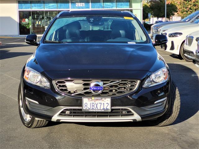 2018 volvo v60 cross country t5