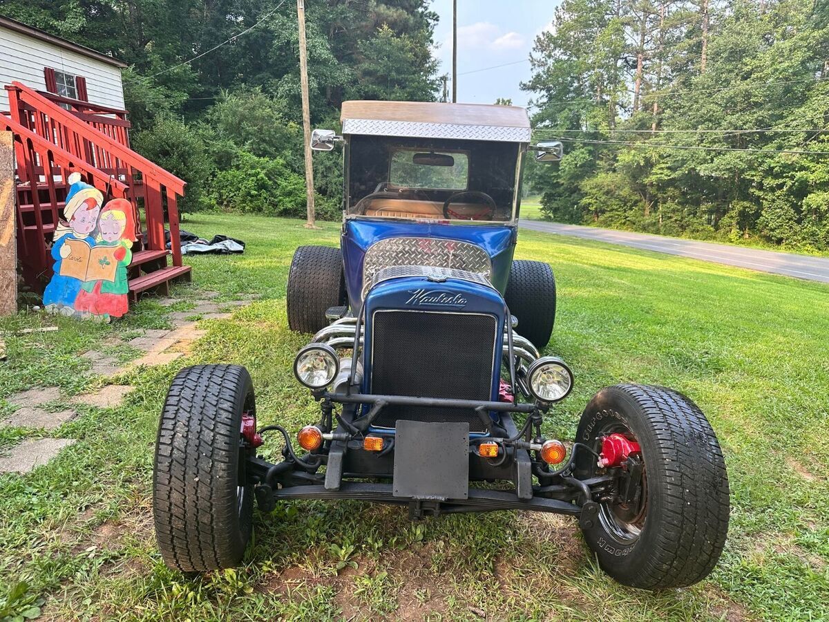 1923 ford t bucket roadster w/1977 350 4 bolt main 400 auto