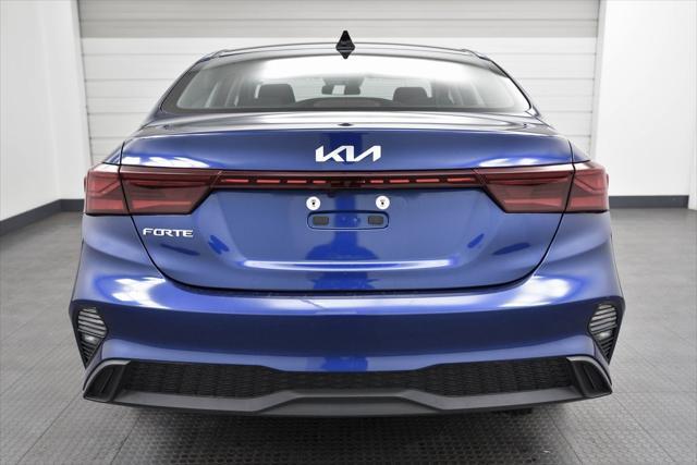 2022 kia forte lxs