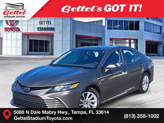 2023 toyota camry le