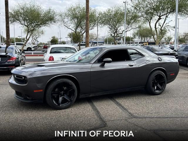 2015 dodge challenger sxt