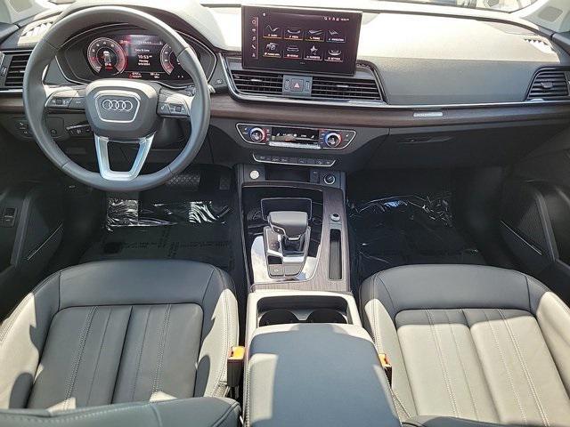 2024 audi q5 40 premium plus