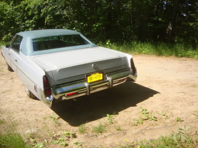 1975 chrysler imperial lebaron hardtop 4-door 7.2l