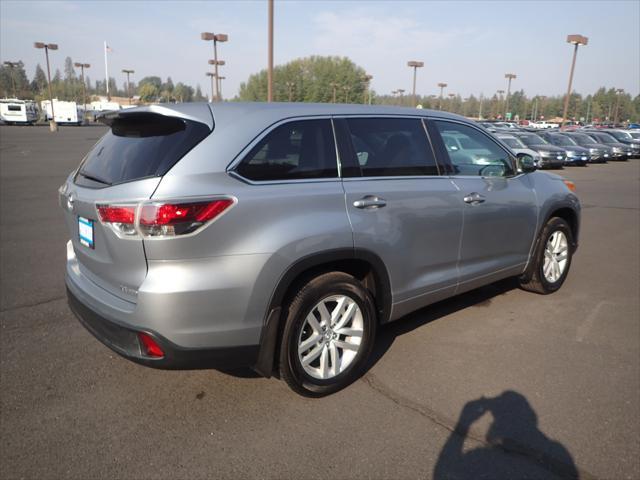 2014 toyota highlander le