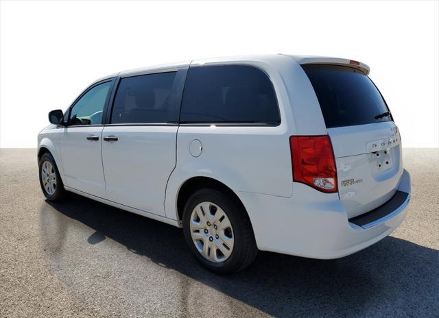 2019 dodge grand caravan se