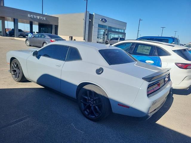 2021 dodge challenger gt