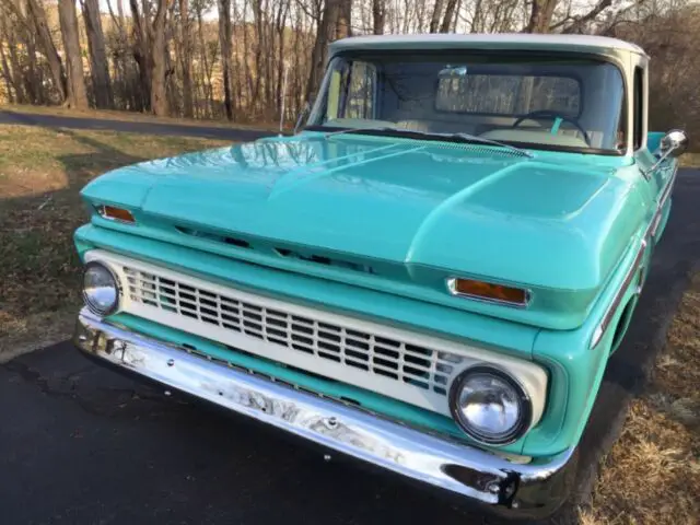 1963 chevy c10 fleet side pickup truck