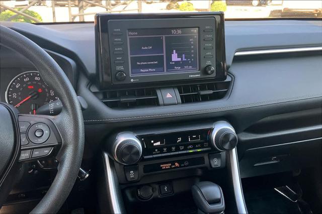 2022 toyota rav4 le