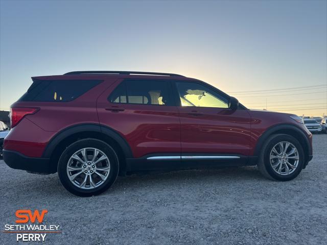 2021 ford explorer xlt