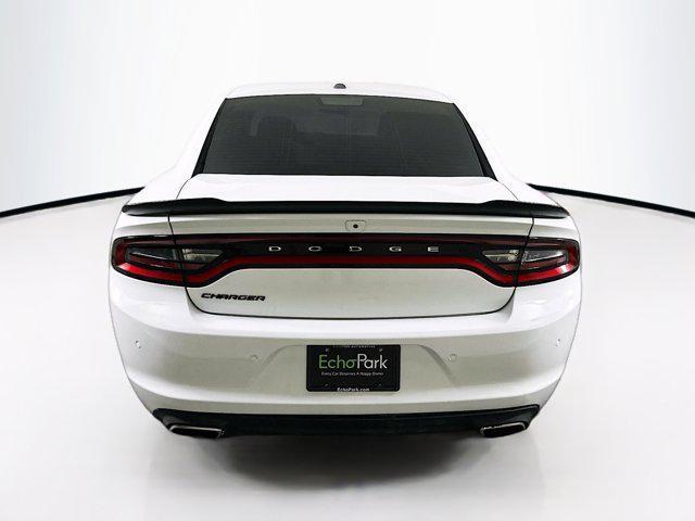 2019 dodge charger sxt
