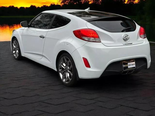 2015 hyundai veloster base