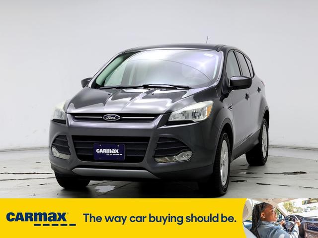 2016 ford escape se