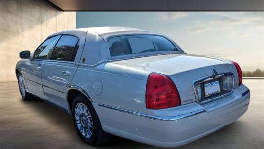 2007 Lincoln Town Car