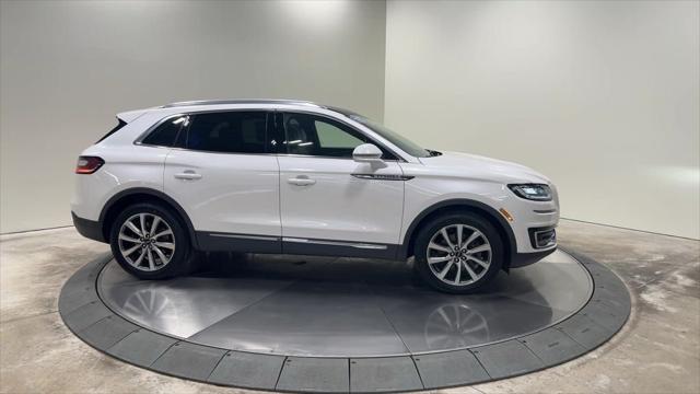 2019 lincoln nautilus select
