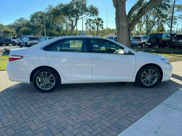 2015 toyota camry se