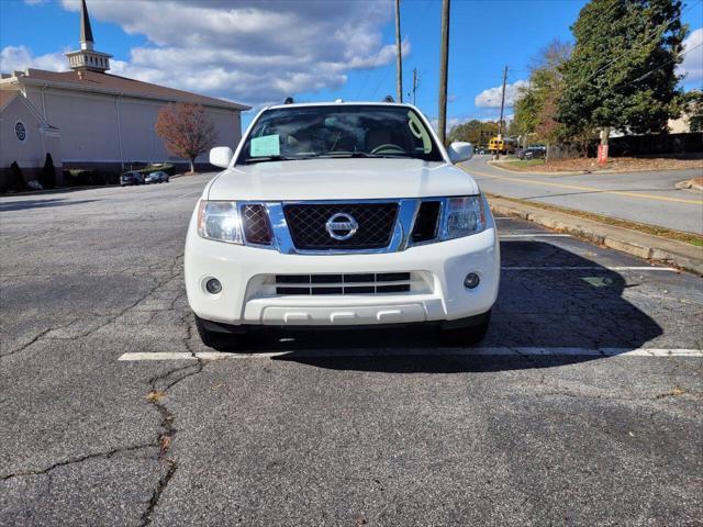 2012 nissan pathfinder silver