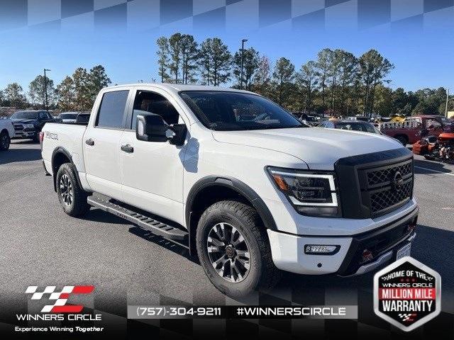 2024 nissan titan pro-4x