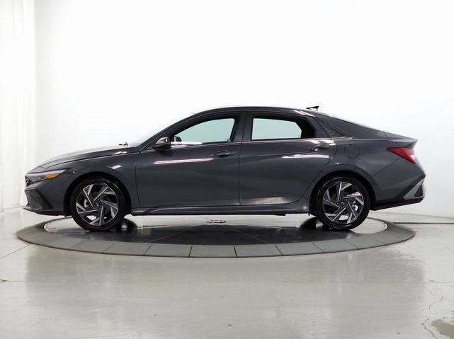 2024 hyundai elantra hev limited