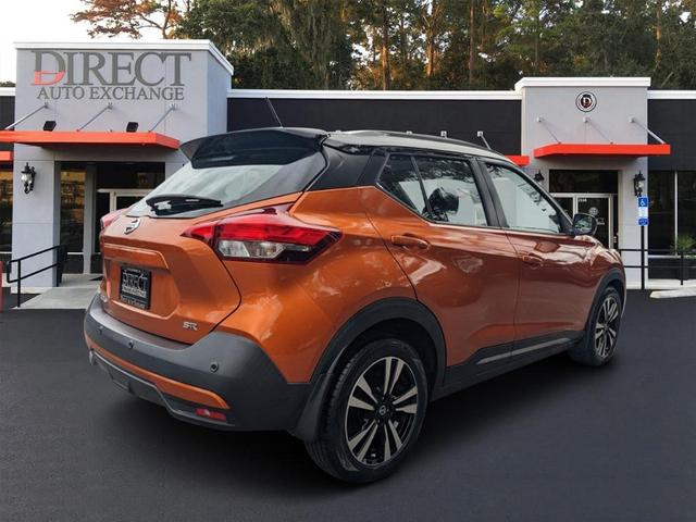 2020 nissan kicks sr