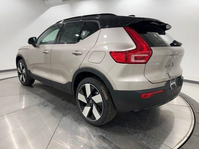 2024 volvo xc40 recharge pure electric plus