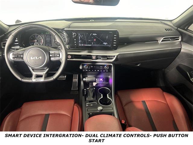 2023 kia k5 gt-line