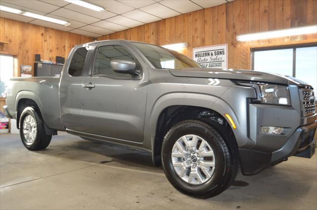 2022 nissan frontier sv