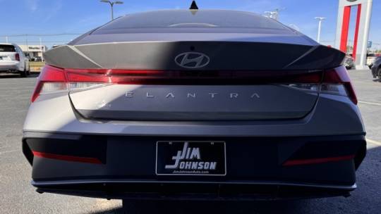 2024 Hyundai Elantra